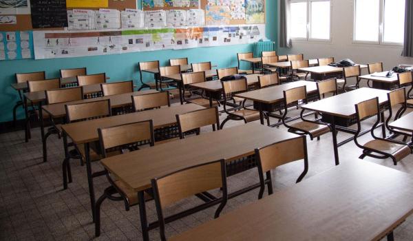 Conducerea celei mai mari şcoli din Bucureşti a demisionat cu două zile înainte de începerea cursurilor