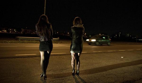 BOR, despre legalizarea prostituţiei: Încălcare gravă a demnităţii umane, trupul e templul Duhului Sfânt