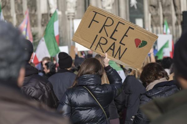 Analist israelian: Ce se întâmplă în Iran poate avea implicații de securitate și în România