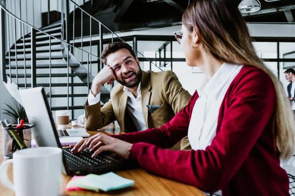 Țara europeană unde peste jumătate dintre angajați au lucrat în străinătate