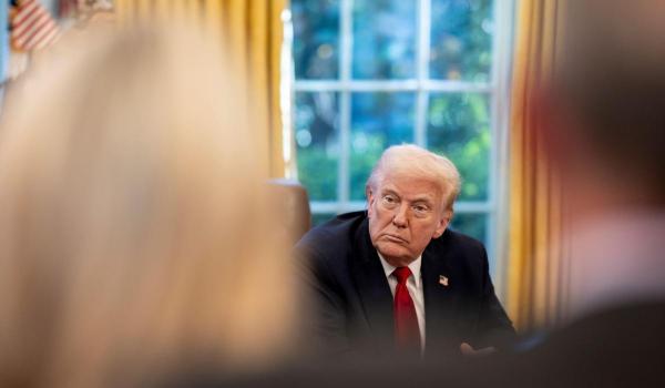 Imaginea şocantă publicată de Donald Trump. Cum apar Ursula von Der Leyen, Macron şi Meloni în poză