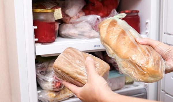 De ce e mai sănătos să congelezi pâinea. Beneficii neașteptate pentru sănătate