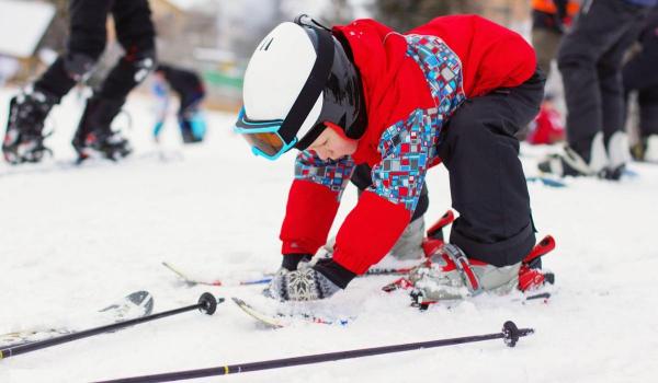 Cine sunt elevii care vor intra primii în vacanţă în luna februarie. Programarea pe fiecare judeţ