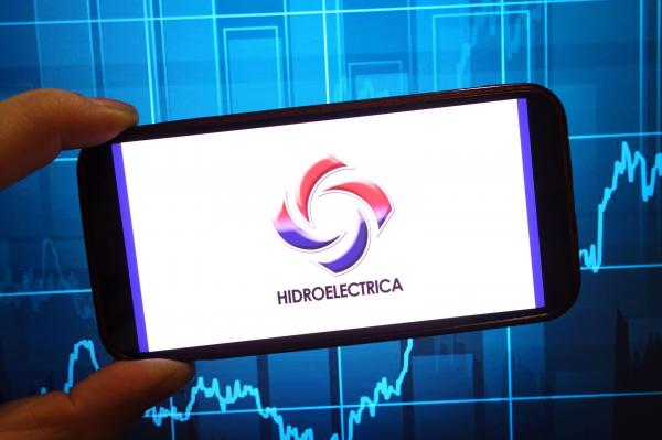 Acţiunile Hidroelectrica ating un nou maxim istoric. Cât valoarează la cotaţia zilei
