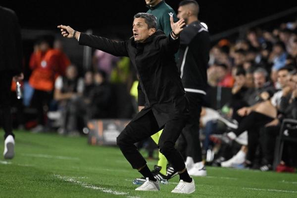 Răzvan Lucescu a fost eliminat în meciul Lyon - PAOK, 4-2, din Europa League