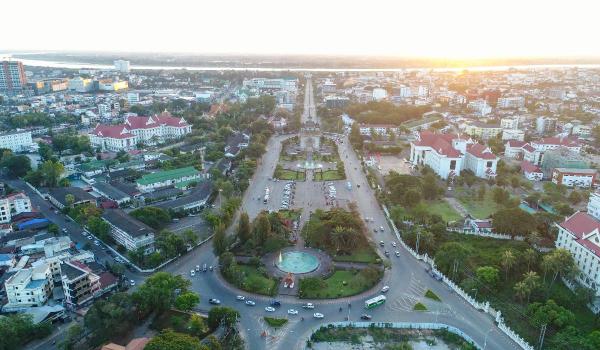 Cum e viaţa în cea mai tânără capitală comunistă din lume