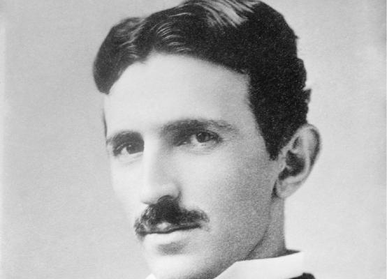 Pe 7 ianuarie 1943 s-a stins din viaţă inventatorul american de origine sârbă Nikola Tesla