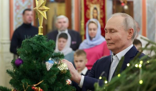 Putin a participat la slujba din Ajunul Crăciunului pe rit vechi, alături de veterani din războiul din Ucraina