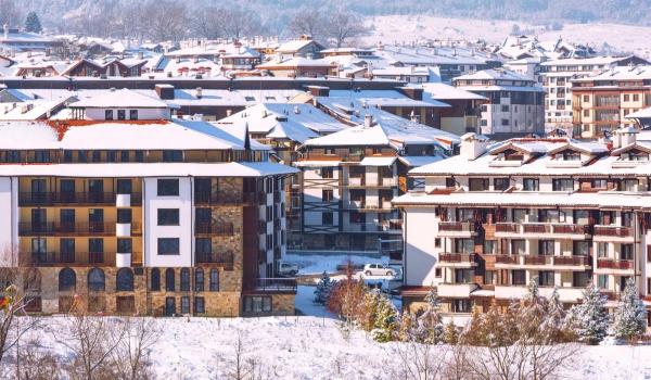 30.000 de euro a încasat proprietarul unei locuinţe pentru daune provocate de zăpadă