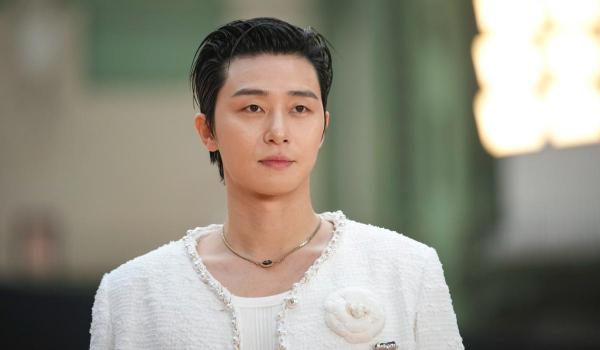 Credea că vorbește cu Park Seo-joon. O femeie din Buzău, păcălită cu "investiţii" de 450.000 de lei