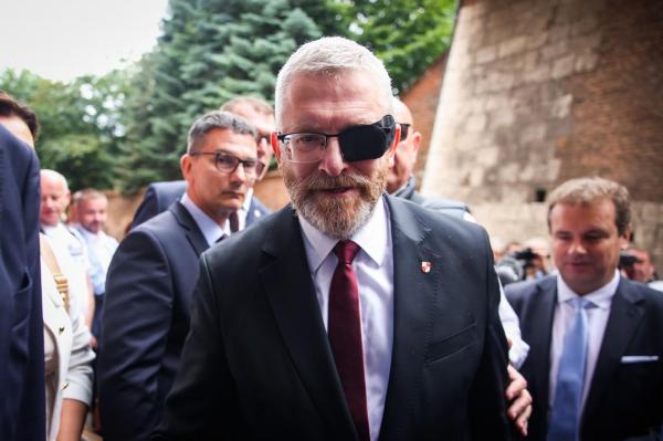Mesajul controversat al unui politician extremist. "Iubesc mirosul de gaz rusesc dimineața"