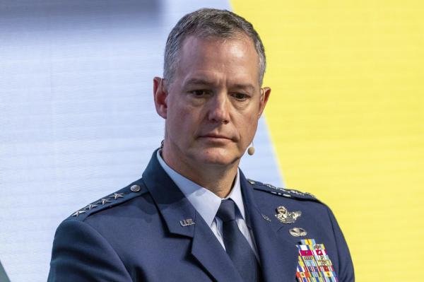 Cum ar reacţiona NATO dacă Rusia ar ataca: Comandantul Suprem va prezenta "teoria victoriei", la Varşovia