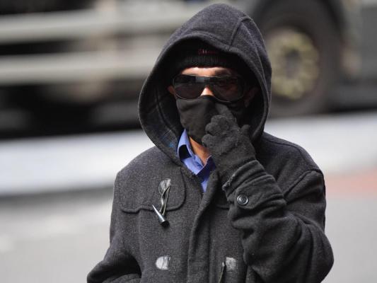 Cum a câștigat un funcționar peste 400.000 de euro din 5 joburi. Trucul prin care își păcălea șefii