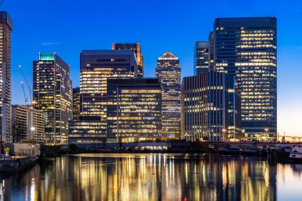 Românul care a construit Canary Wharf din Londra pregăteşte un nou proiect. Va avea 300 metri înălţime