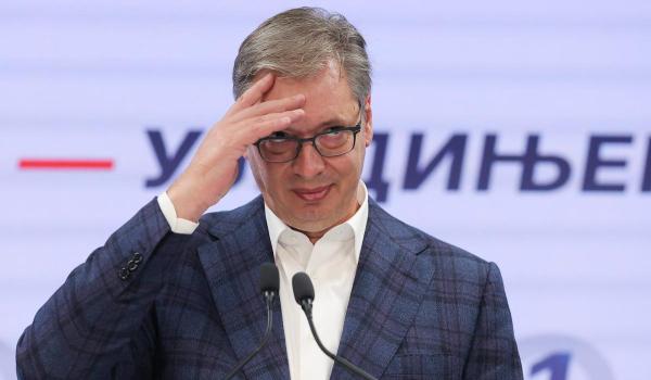 Sfârșitul "domniei" lui Vucic după 14 ani? Cum au reușit studenții să schimbe Serbia