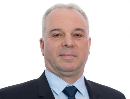 Primarul din Slănic Moldova, prins în flagrant când lua mită. Suma primită pentru un contract cu dedicaţie