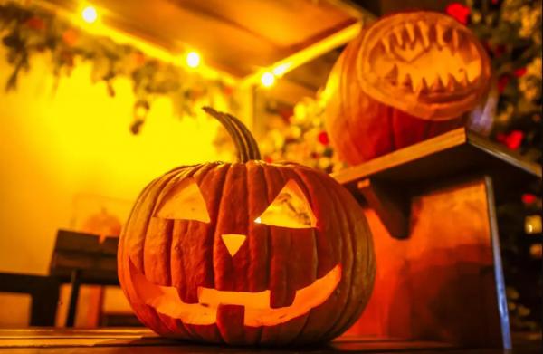 Mesaje și urări de Halloween 2026. Ce le poți transmite celor dragi pe 31 octombrie