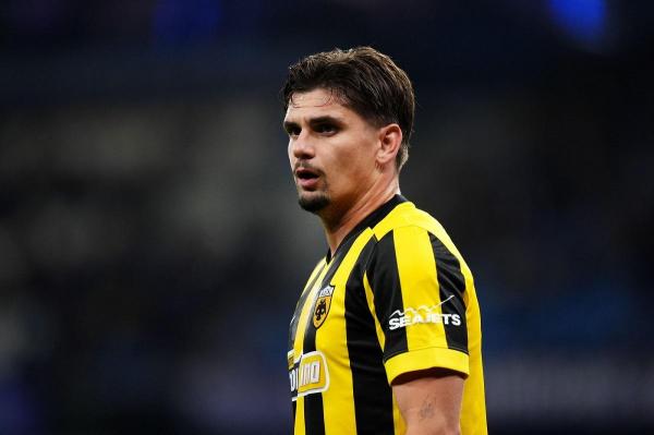 Răzvan Marin a avut o nouă evoluţie remarcabilă în tricoul celor de la AEK Atena