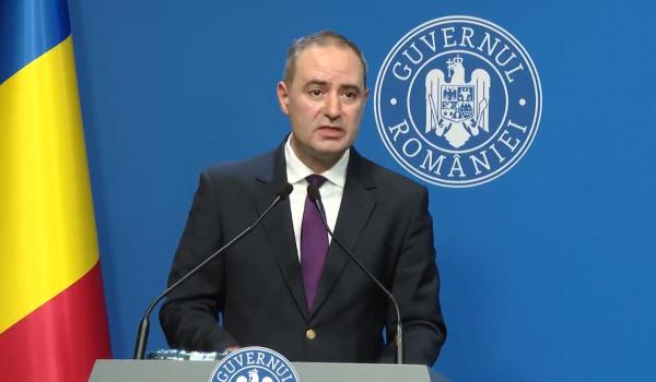 Guvernul a adoptat rectificarea bugetară. Avertismentul lui Nazare: Riscăm cartonaș roșu fără anunț