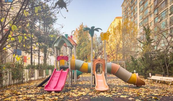 "Să importăm femei tinere din Vietnam". Propunerea care a stârnit revoltă într-o ţară în criză demografică