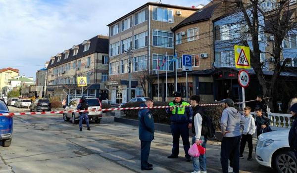 Atac armat într-o şcoală din Rusia. O persoană a fost ucisă, două rănite. Atacatorul este unul dintre elevi