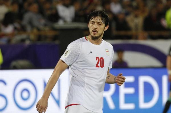 Sardar Azmoun, de la Shabab Al Ahli, este vedeta naţionalei de fotbal a Iranului