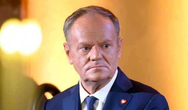 Premierul Poloniei cere cetăţenilor săi să părăsească Iran de urgenţă