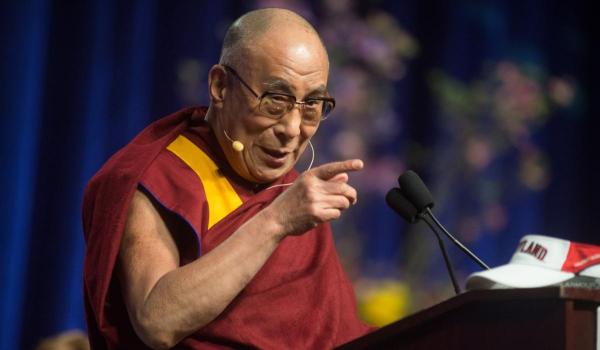 Dalai Lama câştigă primul său premiu Grammy. Reacţia liderului spiritual al Tibetului