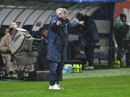 Mircea Lucescu ar putea conduce România la barajul cu Turcia, în ciuda problemelor de sănătate avute