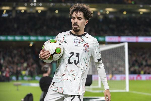 Mijlocaşul Vitinha, de la Paris Saint Germain, este vedeta naţionalei de fotbal a Portugaliei