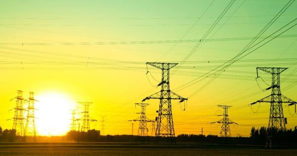 Slovacia a oprit exportul de energie electrică spre Ucraina: Nu e o problemă. Putem construi reţele cu România