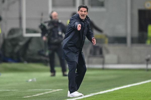 Cristi Chivu a înregistrat primul mare eşec pe banca lui Internazionale Milano