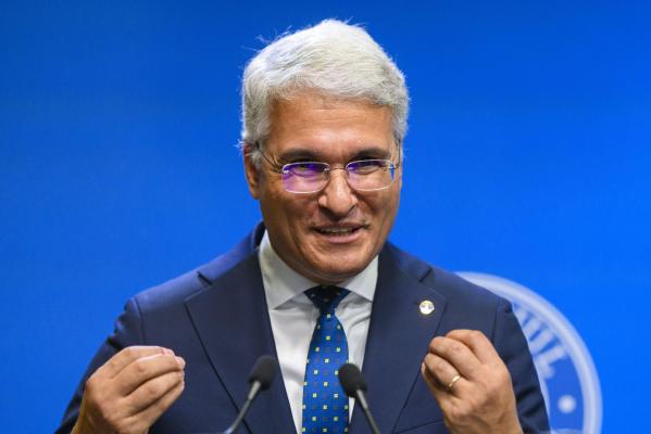 Pîslaru se va întâlni cu coordonatoarea PNRR pentru deblocarea fondurilor după reforma pensiilor magistraţilor