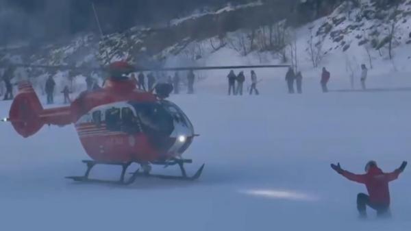 De pe pârtie, direct la spital. Zeci de turişti s-au întors din vacanţe cu oase rupte