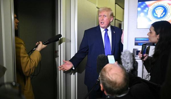 Donald Trump, acuzat că vrea să declare stare de urgenţă pentru a controla alegerile. Răspunsul preşedintelui