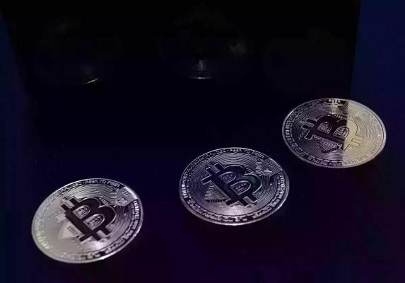 Preţul unui bitcoin astăzi, vineri 6 februarie 2026