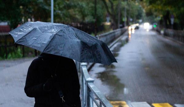 Vremea 9 februarie-9 martie 2026. Temperaturile cresc brusc, apoi scad din nou și vin ploile. Ce aduce martie