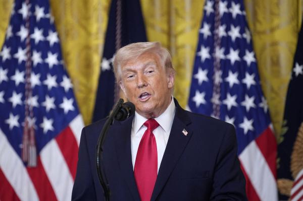 Trump le-a spus liderilor G7 că Iranul ar capitula, dar nu mai are un lider care să declare asta