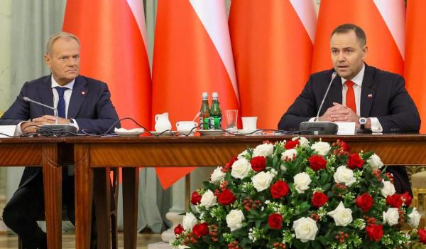 Război între Palate la Varşovia. Tusk ignoră veto-ul lui Nawrocki şi promite că va folosi banii din SAFE