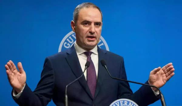 Nazare, îngrijorat de preţurile la carburanţi: Au crescut deşi stocurile erau achiziţionate înainte de război