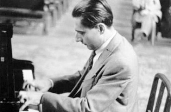 Pe 19 martie 1917 s-a născut pianistul şi compozitorul român Dinu Lipatti