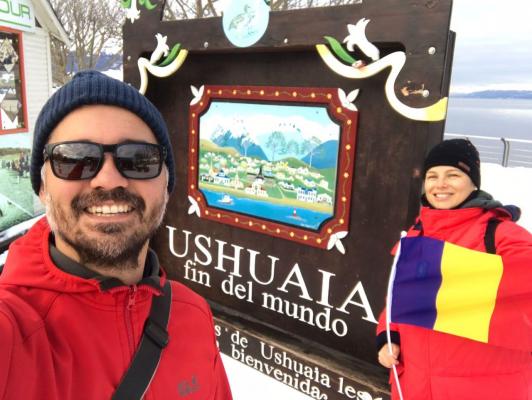 A renunțat confortul din Dubai pe un an într-un camion. Povestrea incredibilă a unei sibience