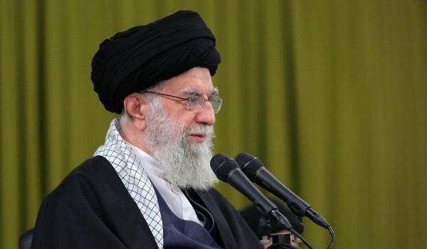Ayatollahul Ali Khamenei gestiona un imperiu evaluat la aproximativ 100 de miliarde de dolari