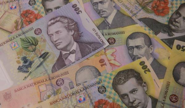 Statul a împrumutat luni aproape un miliard de lei de la bănci. Unde vor merge banii