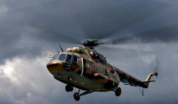 Şase morţi după prăbuşirea unui elicopter militar în Qatar. Pilotul, dat dispărut