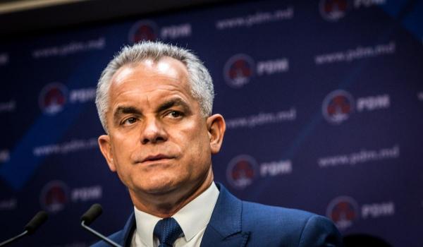 Procurorii cer 25 de ani de închisoare pentru oligarul Vladimir Plahotniuc