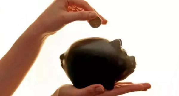 Când intră alocațiile pentru copii pe card în aprilie 2026. Ce trebuie să ştie părinţii