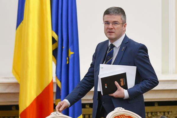 Statul va putea plăti salariile restante ale angajaților din marile companii aflate în dificultate