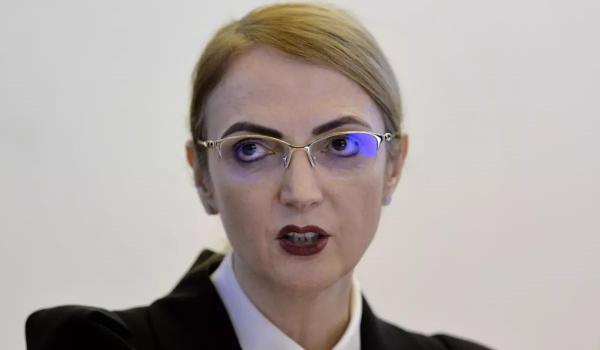 ÎCCJ depune plângere prealabilă împotriva Guvernului pentru neplata drepturilor restante ale magistraţilor