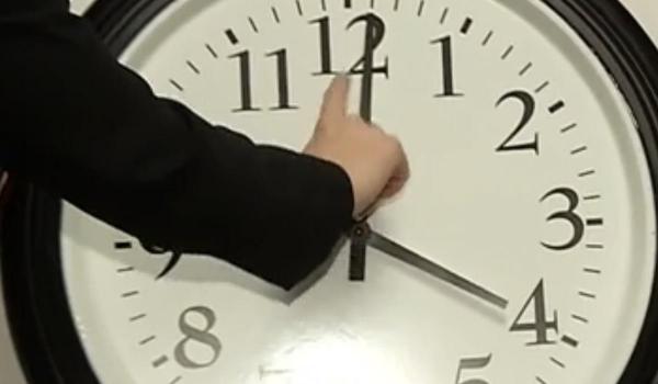 Trecem la ora de vară. Cum ne putem adapta mai ușor la schimbare